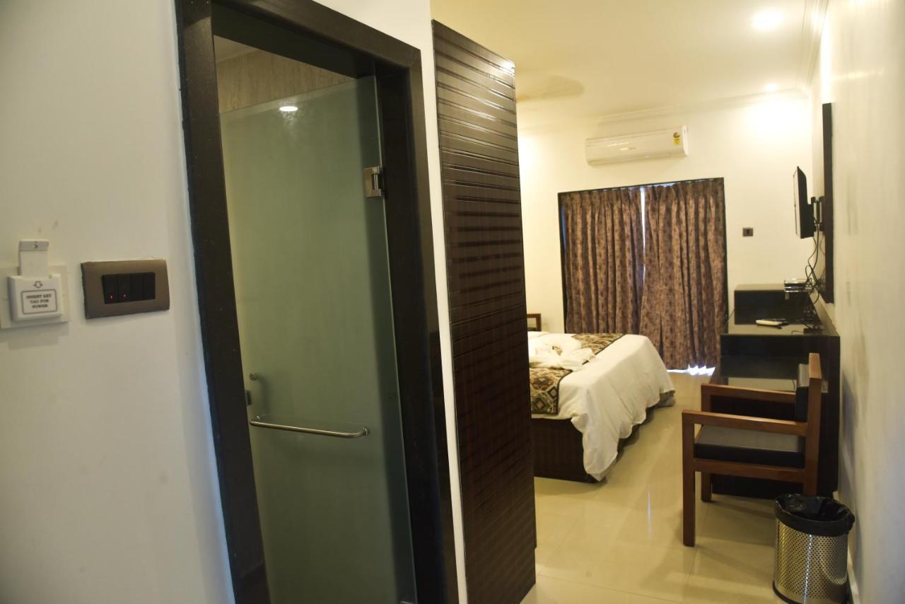 Don Hill Beach Resort Candolim Exterior photo