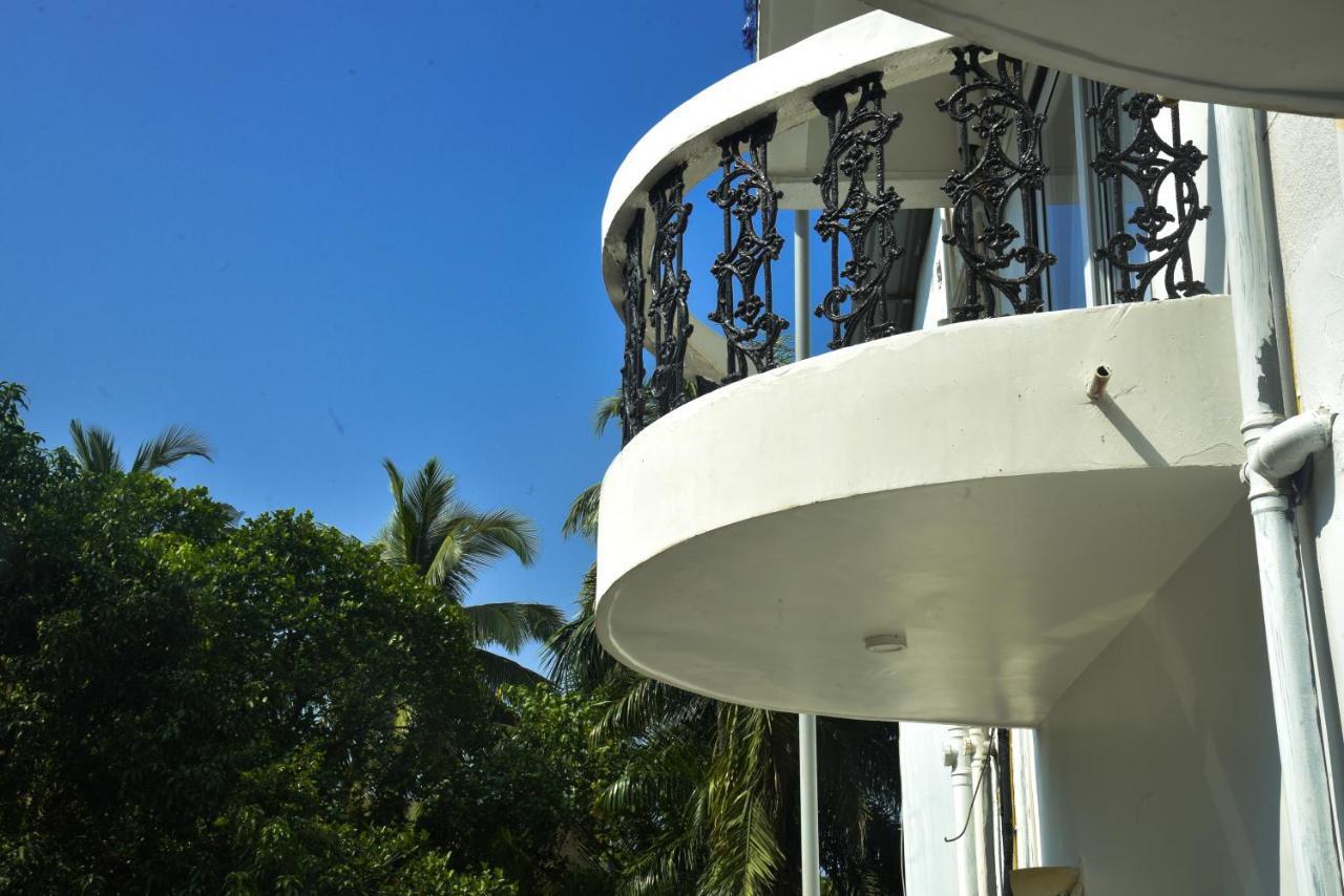 Don Hill Beach Resort Candolim Exterior photo