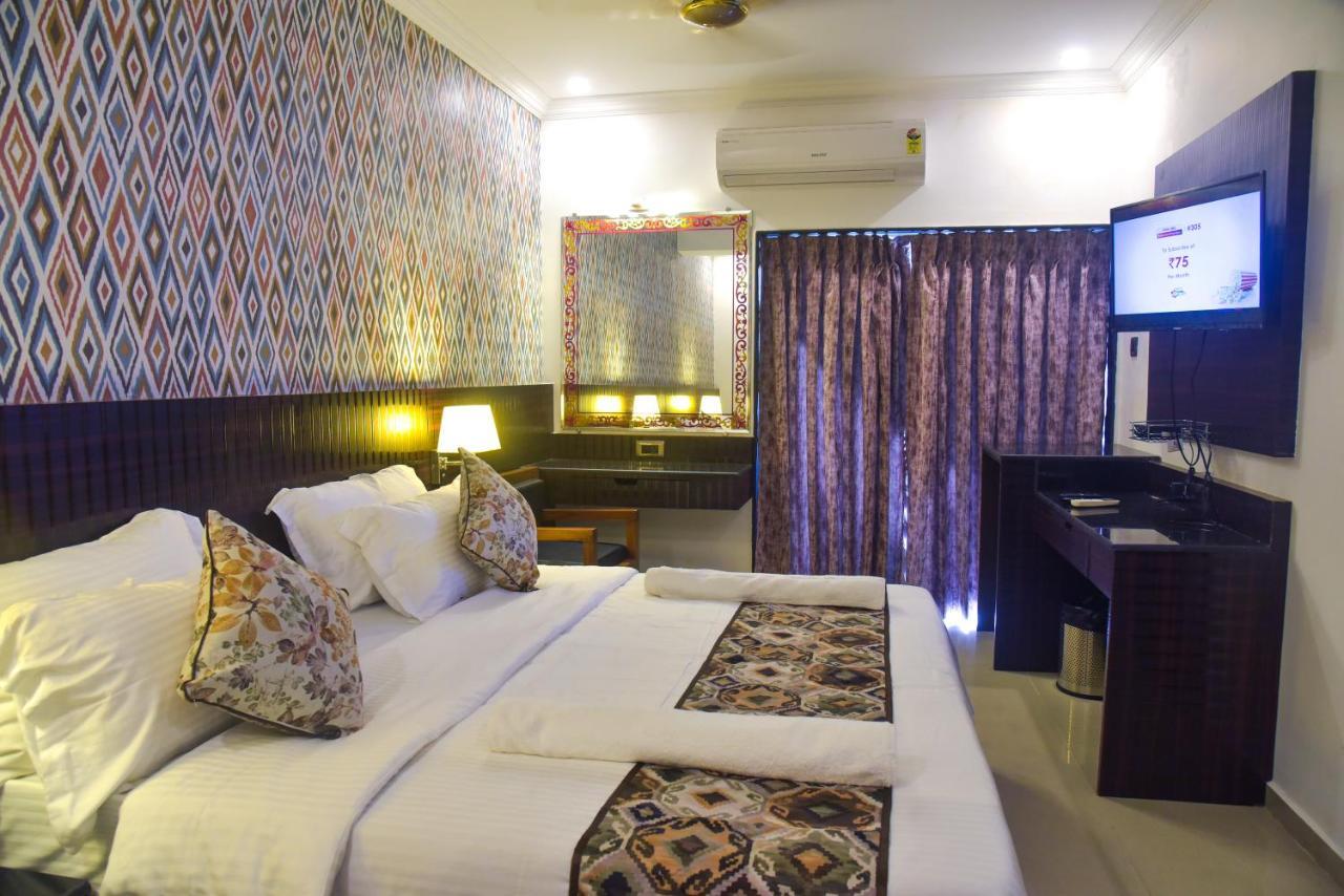 Don Hill Beach Resort Candolim Exterior photo